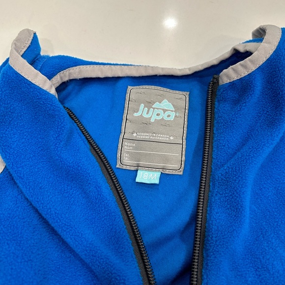 Snowsuits 18 mos old - Picture 3 of 5